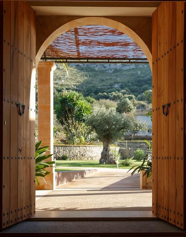 Alloggio per agriturismo Agroturismo S'Arbocar Sant Llorenc Des Cardassar Spagna